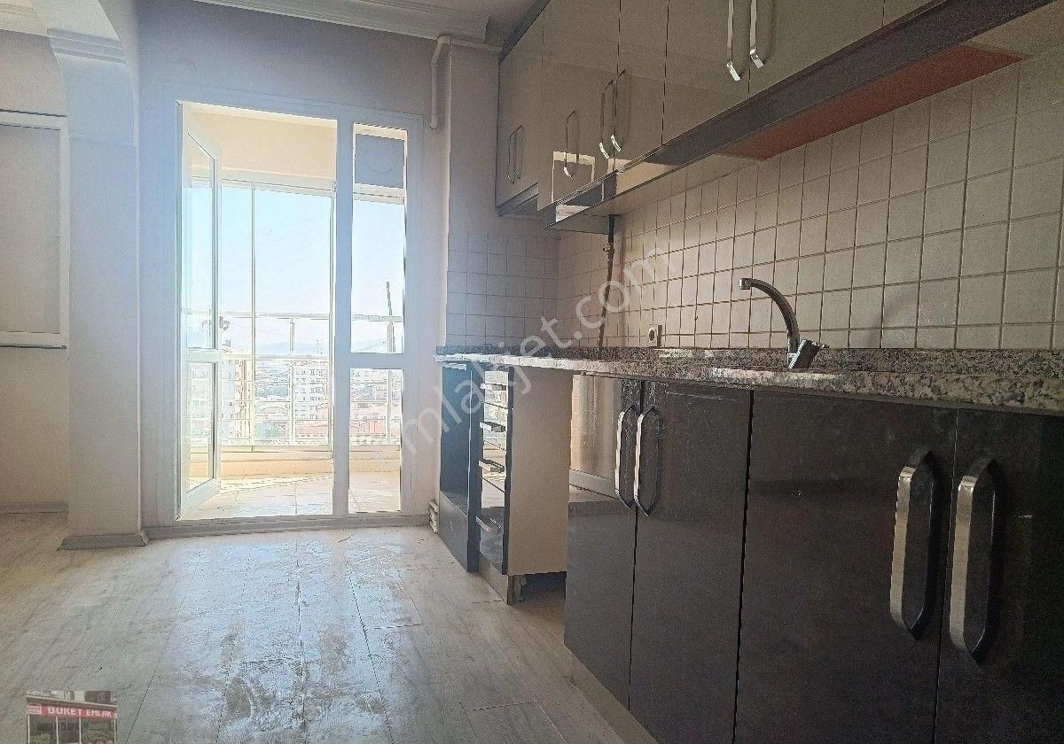 Buket Emlaktan Kiralık 3+1 Daire Ara Kat Doğalgazlı Ebeveyn Banyolu Kilerli Asansörlü - Görsel 31
