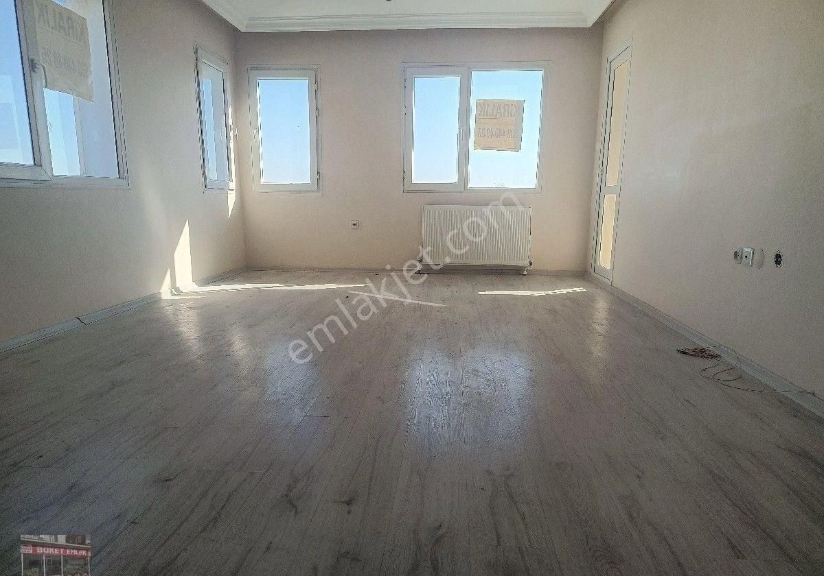 Buket Emlaktan Kiralık 3+1 Daire Ara Kat Doğalgazlı Ebeveyn Banyolu Kilerli Asansörlü - Görsel 24