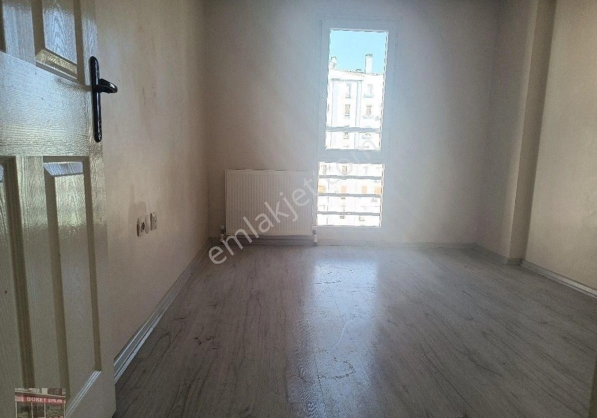 Buket Emlaktan Kiralık 3+1 Daire Ara Kat Doğalgazlı Ebeveyn Banyolu Kilerli Asansörlü - Görsel 10