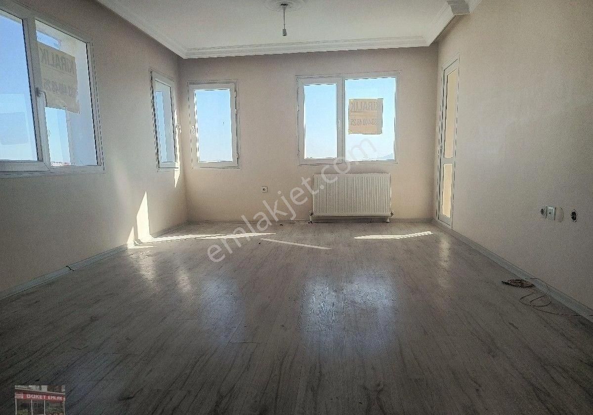 Buket Emlaktan Kiralık 3+1 Daire Ara Kat Doğalgazlı Ebeveyn Banyolu Kilerli Asansörlü - Görsel 27