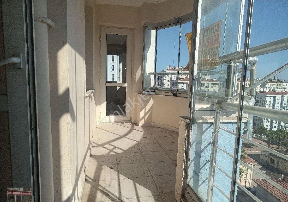 Buket Emlaktan Kiralık 3+1 Daire Ara Kat Doğalgazlı Ebeveyn Banyolu Kilerli Asansörlü - Görsel 32