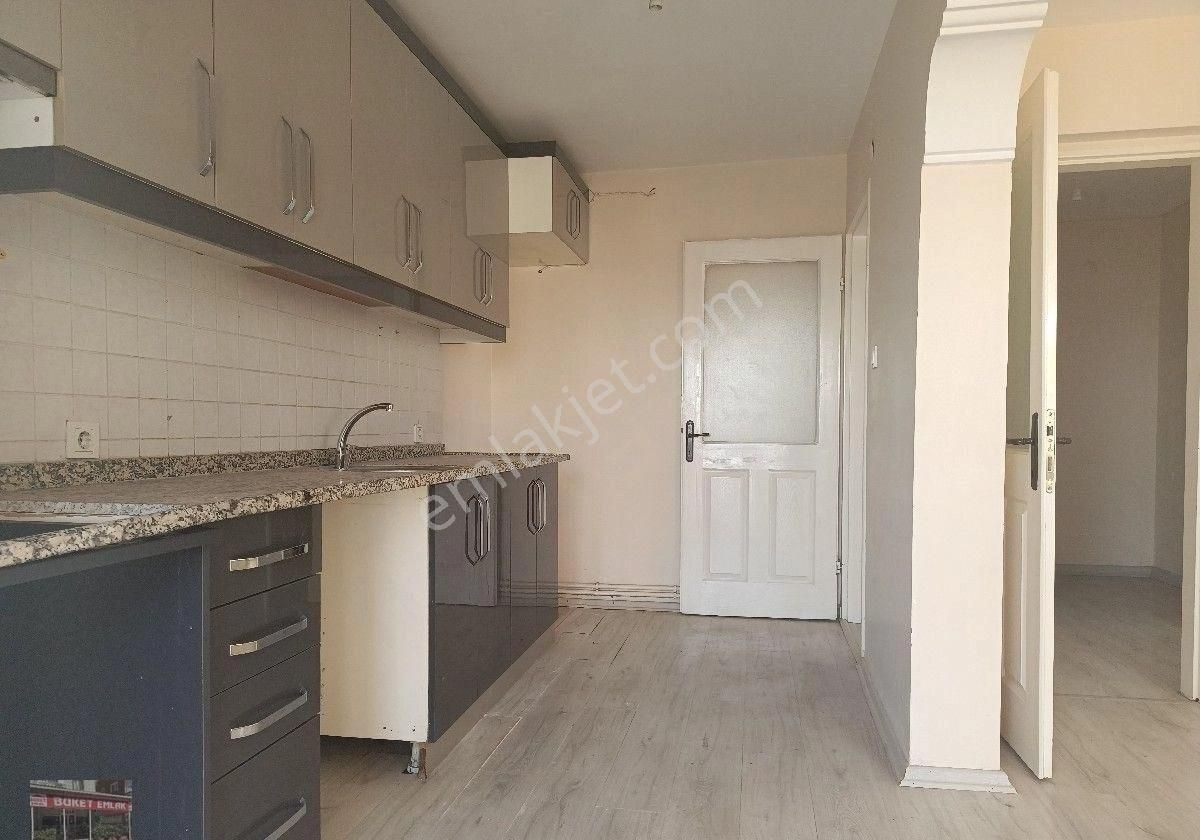 Buket Emlaktan Kiralık 3+1 Daire Ara Kat Doğalgazlı Ebeveyn Banyolu Kilerli Asansörlü - Görsel 30