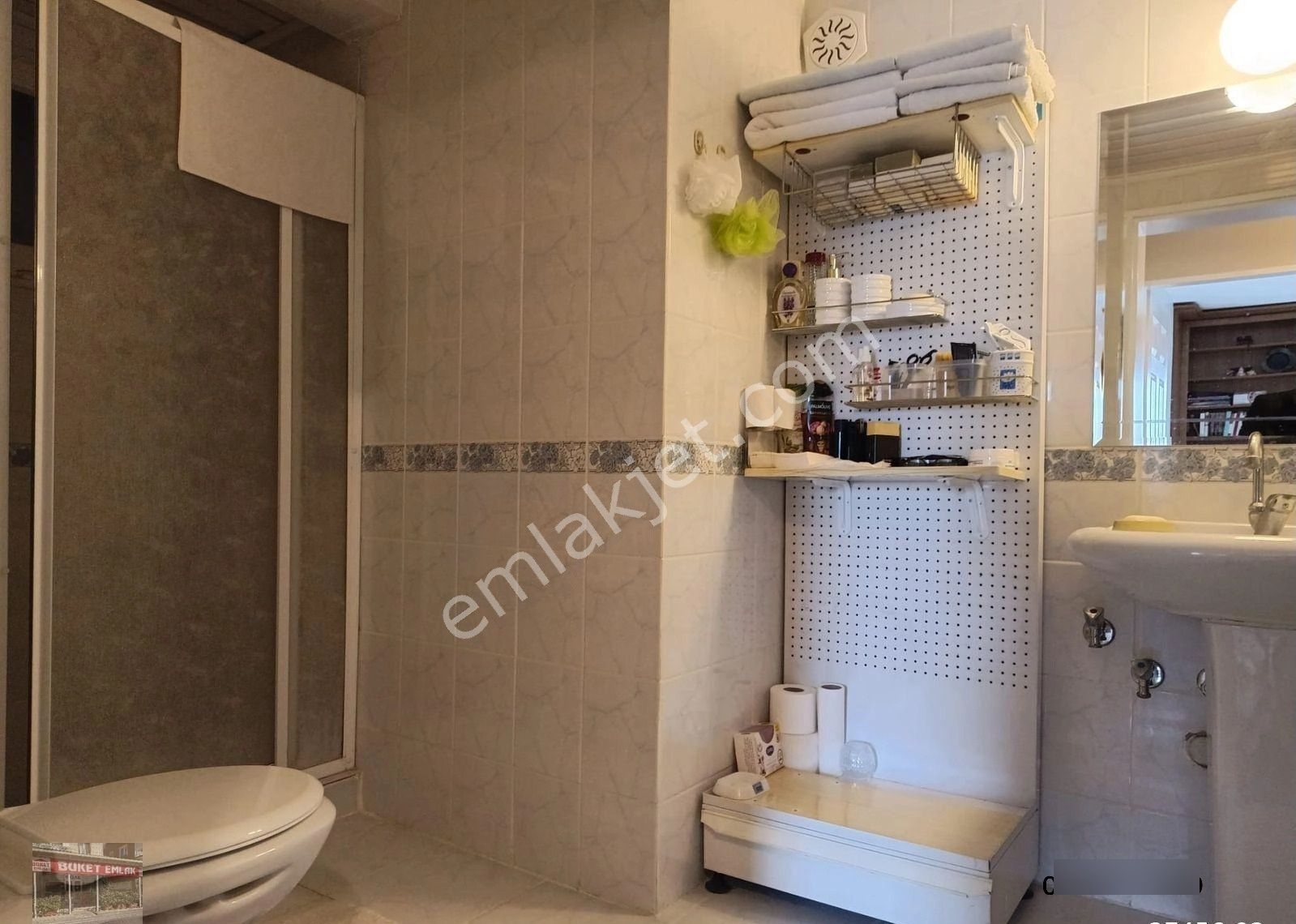 Buket Emlaktan Satılık 3+1 Daire Doğal Gazlı Asansörlü - Görsel 9