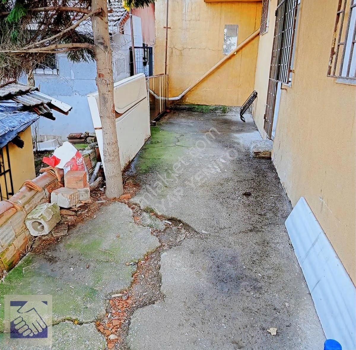 Poligonda Kiralık 1+1.daire - Görsel 9