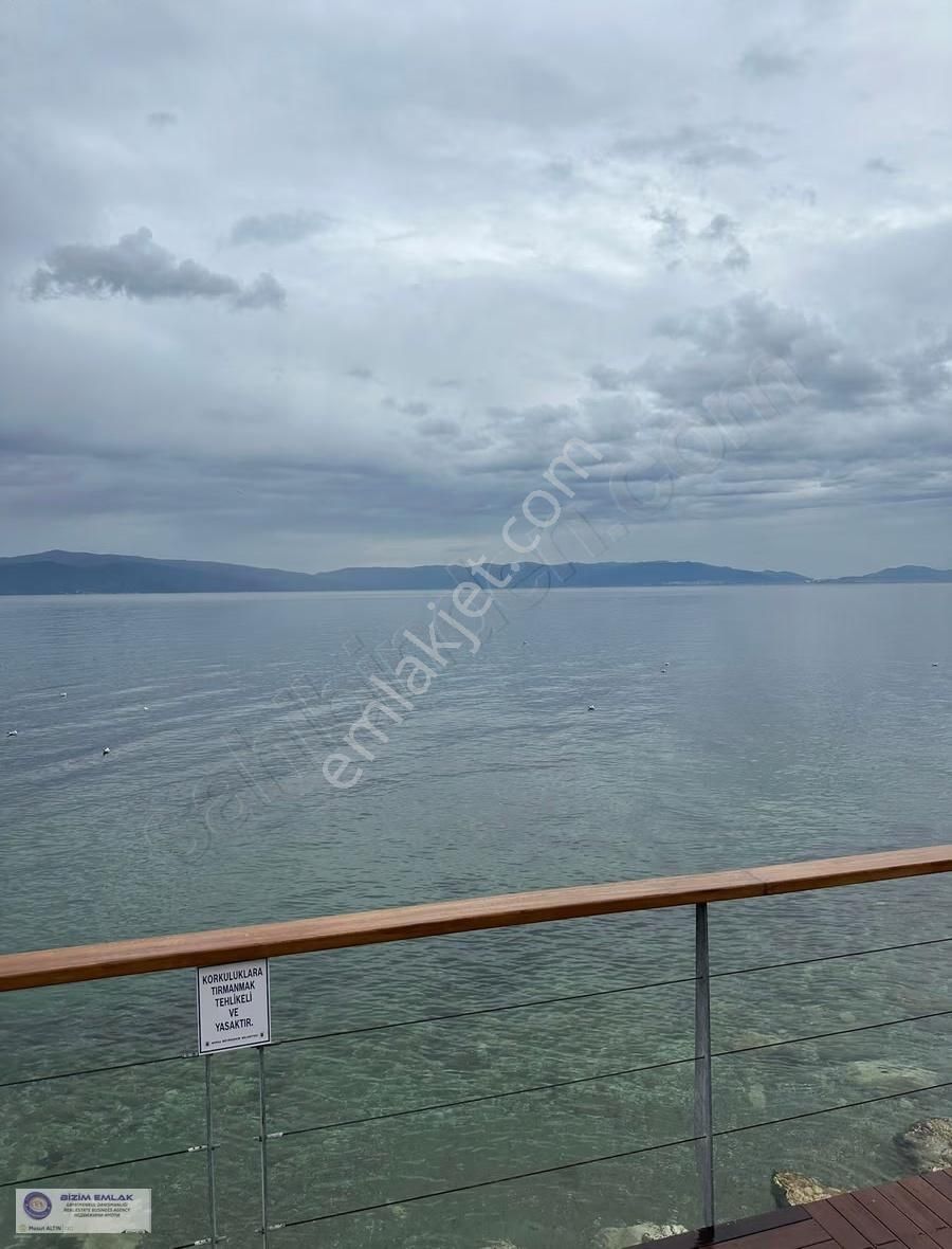 Bursa Mudanya Ömerbey Mh. Demirhanede Satılık Giriş 2+1 Daire