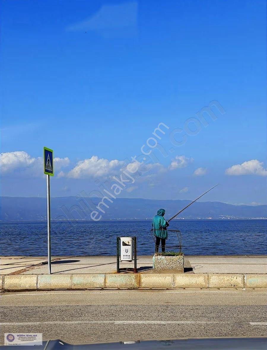 Bursa Gemlik Kurşunlu Satılık Müstakil 2,5 Katlı Ev Denize 150m