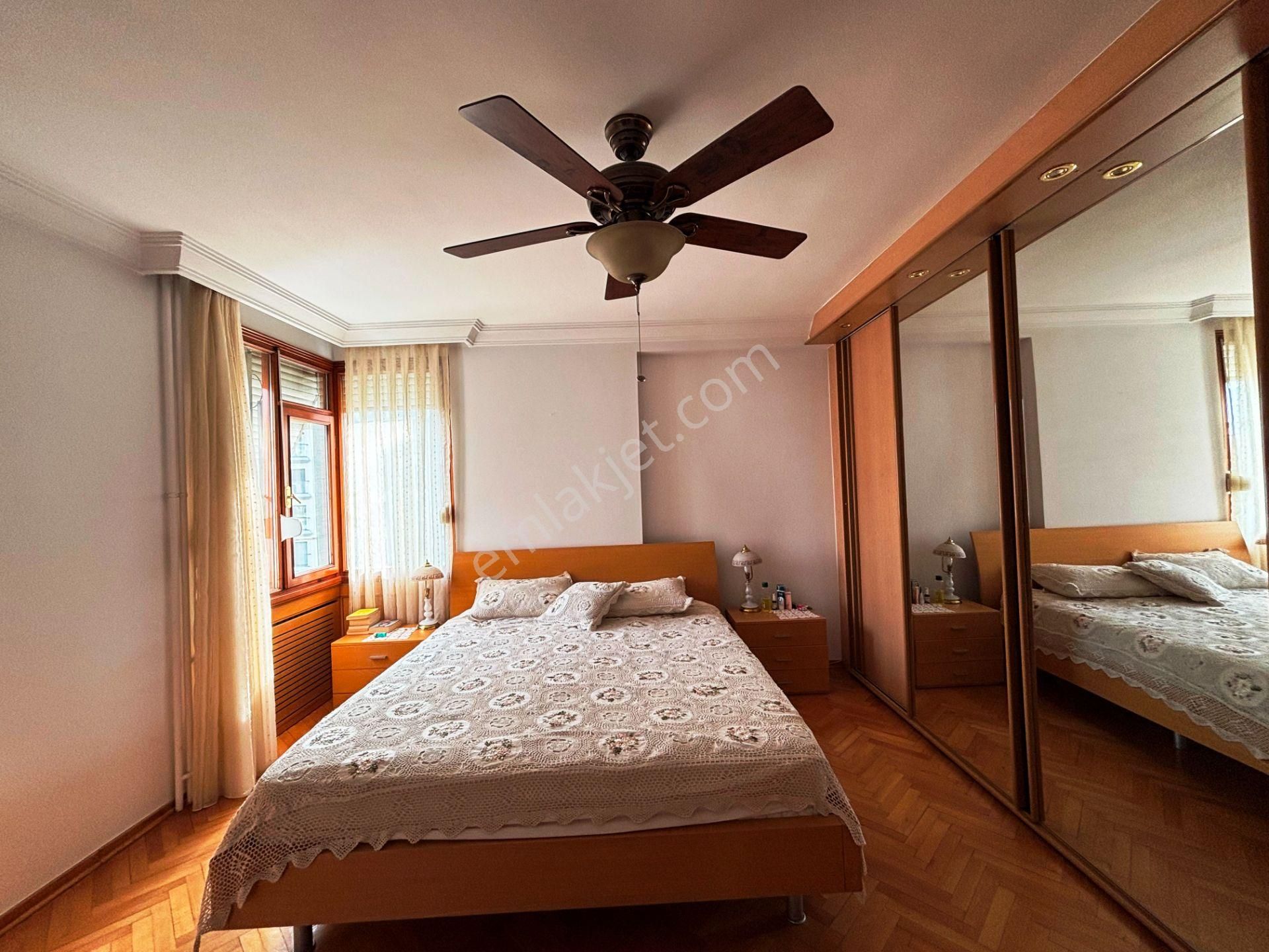 Ş.bakkal Bağdat'a 1.paralel 180m2 Ebeveynli 10.kat Kiralık 4+1 - Görsel 9