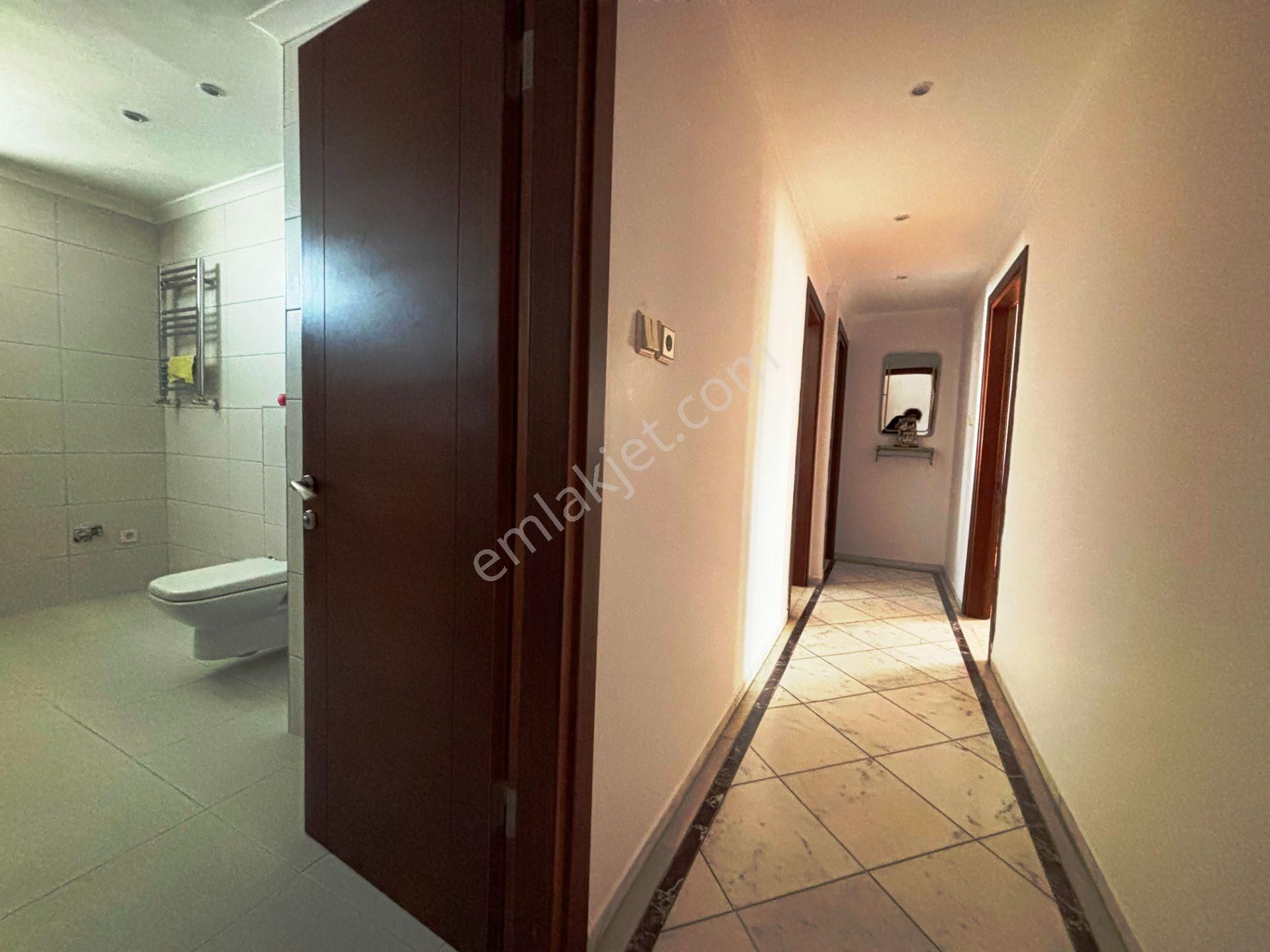 Ş.bakkal Bağdat'a 1.paralel 180m2 Ebeveynli 10.kat Kiralık 4+1 - Görsel 18