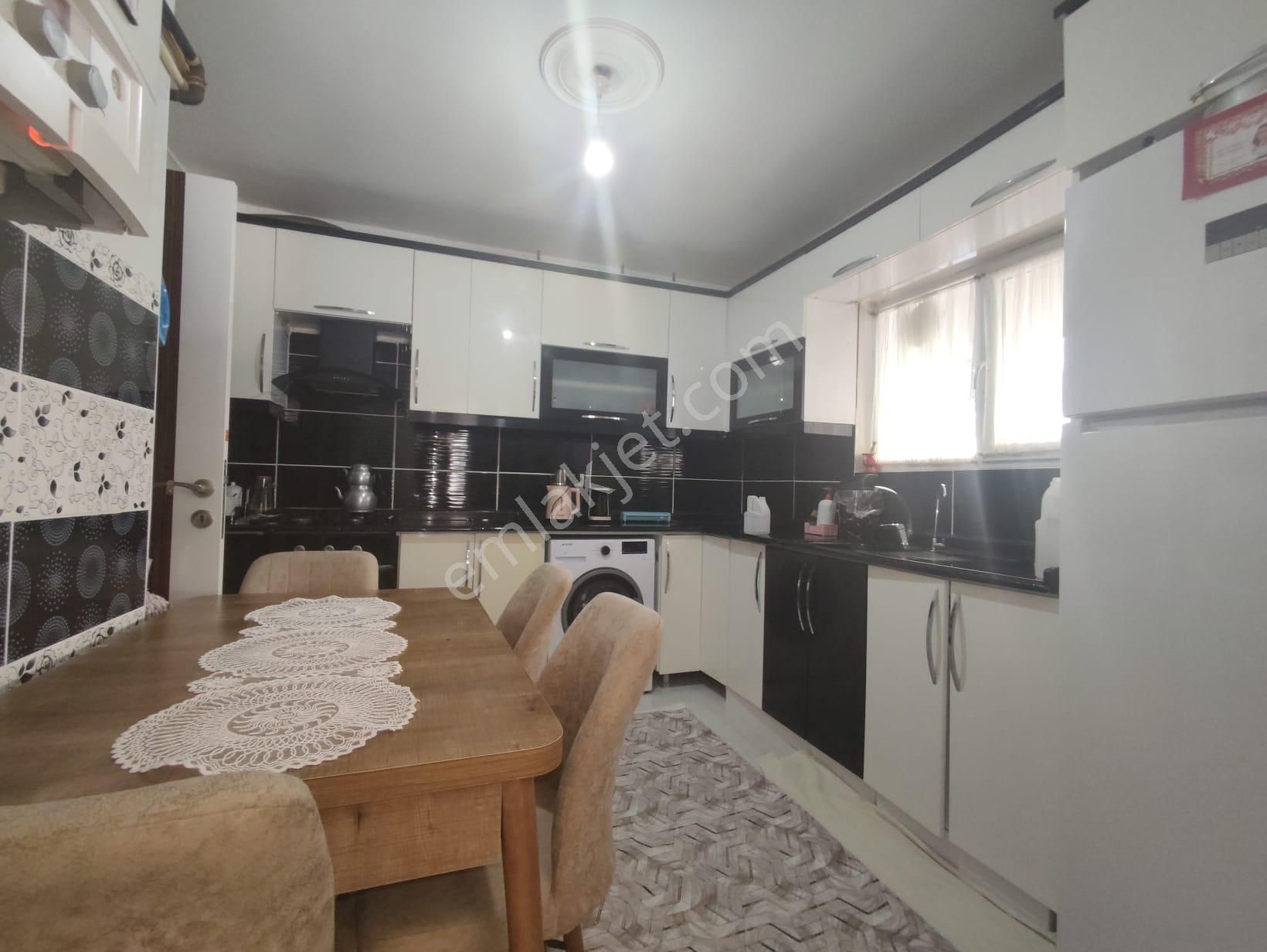Yılmaz Gayrimenkulden Kacırılmayacak Ters Dubleks 4+1 Fırsat Dairesi - Görsel 9