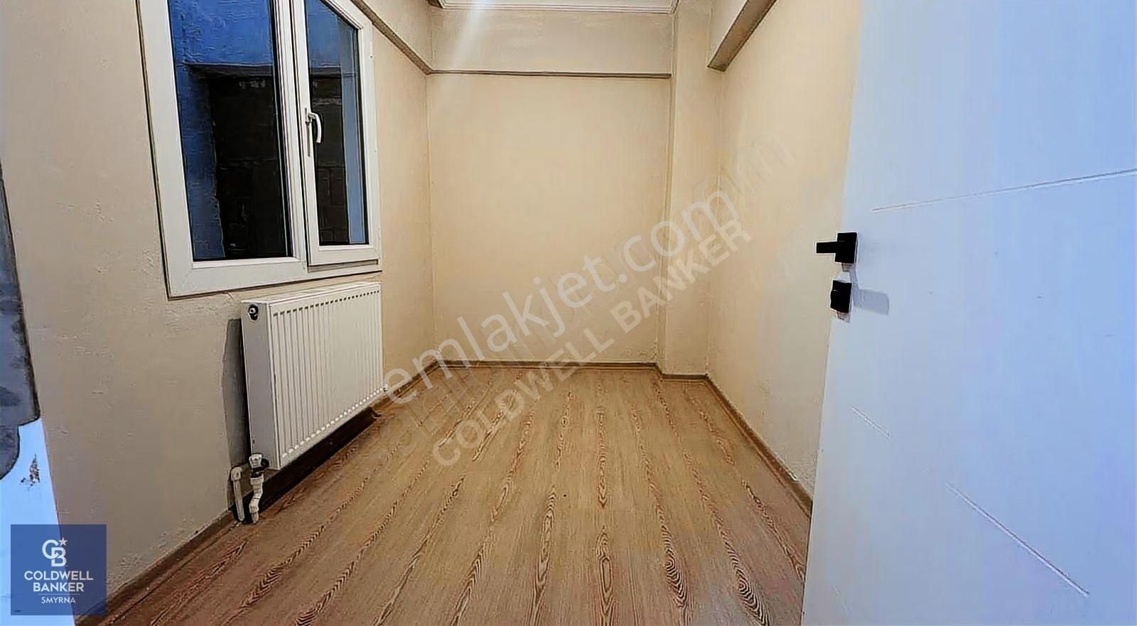 Küçükyalıda Tadilatlı Doğalgazlı 3+1 Daire - Görsel 29