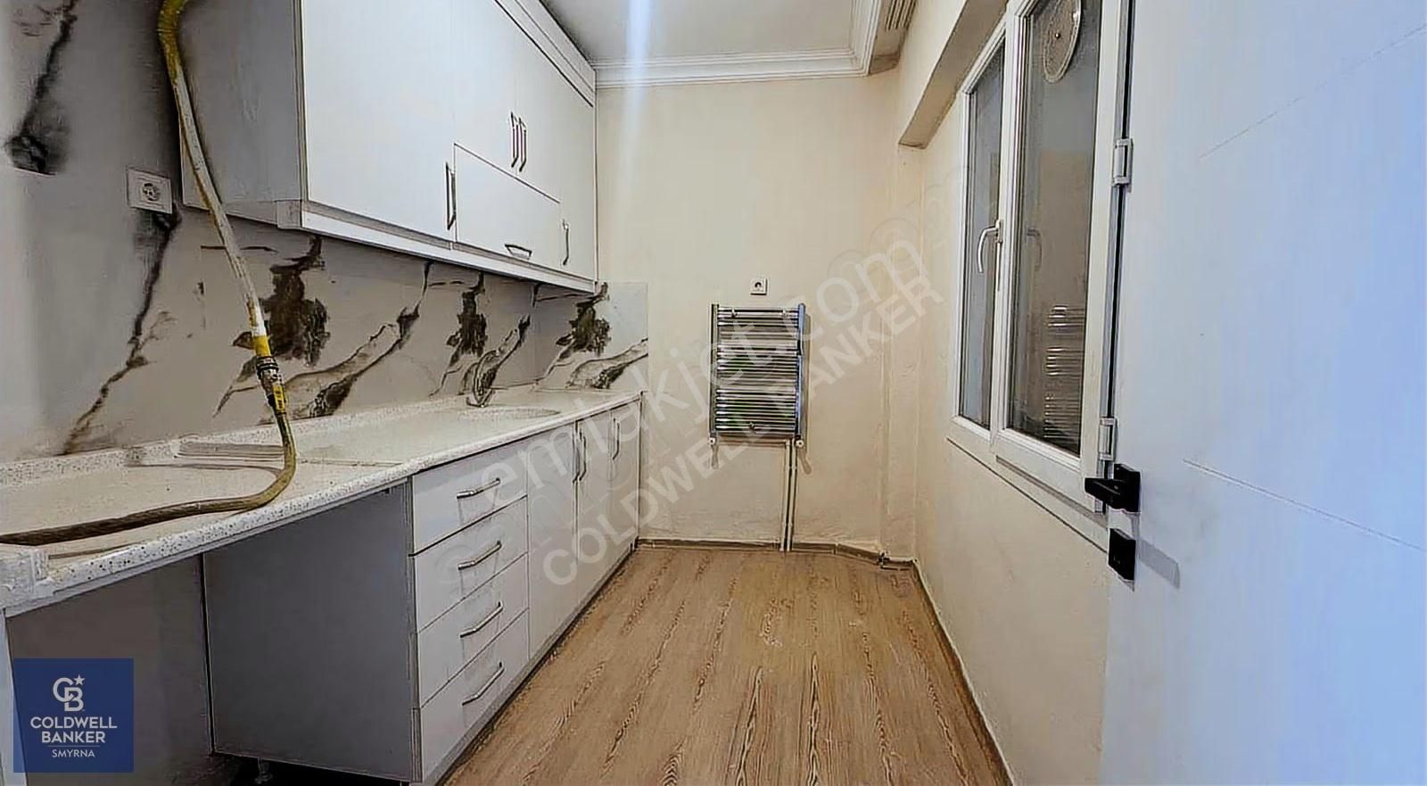 Küçükyalıda Tadilatlı Doğalgazlı 3+1 Daire - Görsel 17