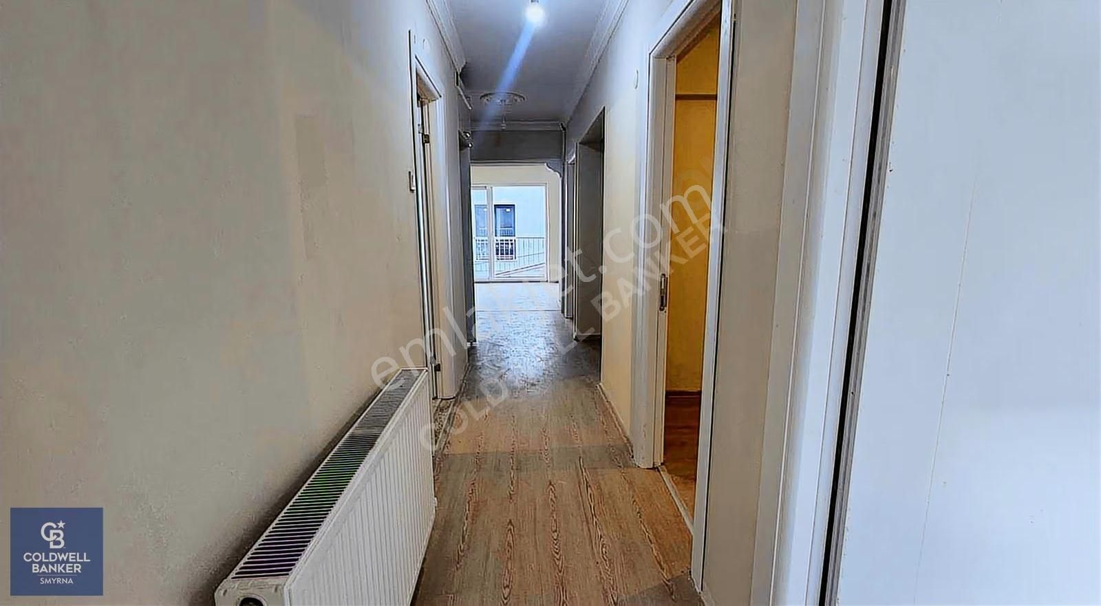 Küçükyalıda Tadilatlı Doğalgazlı 3+1 Daire - Görsel 24