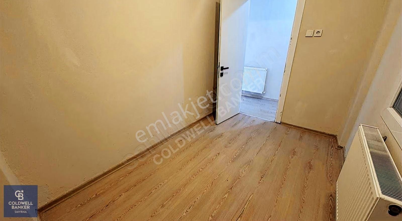 Küçükyalıda Tadilatlı Doğalgazlı 3+1 Daire - Görsel 4