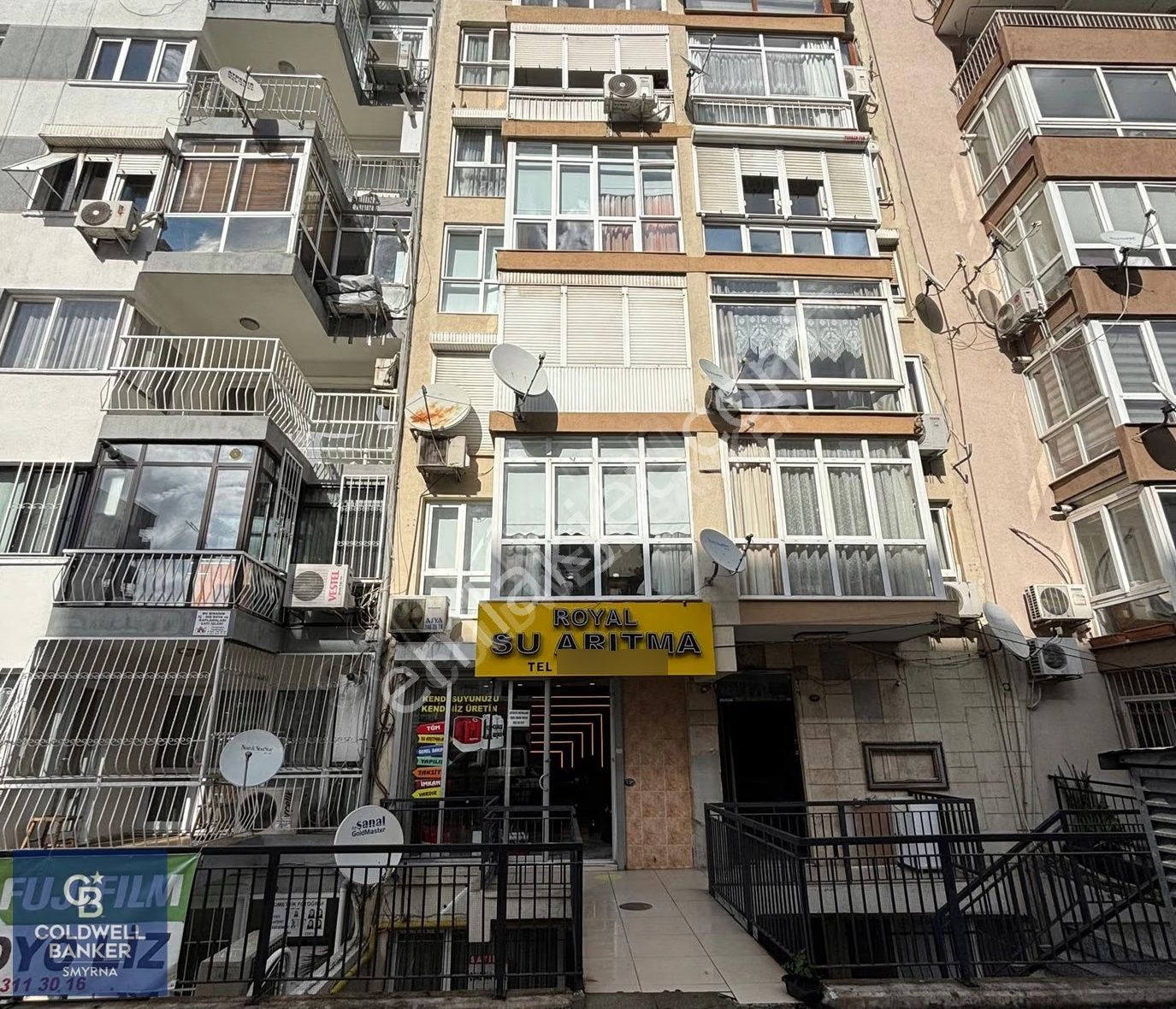 Güzelyalı İnönü Cad. Üzerinde Merkezi Konumda 3+1 Kiralık Daire - Görsel 24