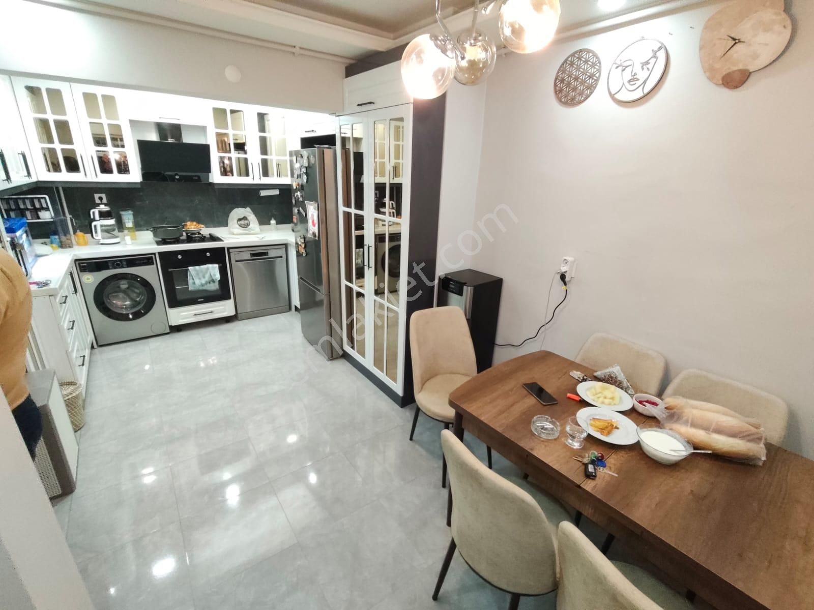 Yılmaz Gayrimenkul Den Tandoğan Mah 3+1 Katta Lüx Yapılı 140m2 Ön Cephe 3.980 Pazarlıklı Kupondaire - Görsel 29