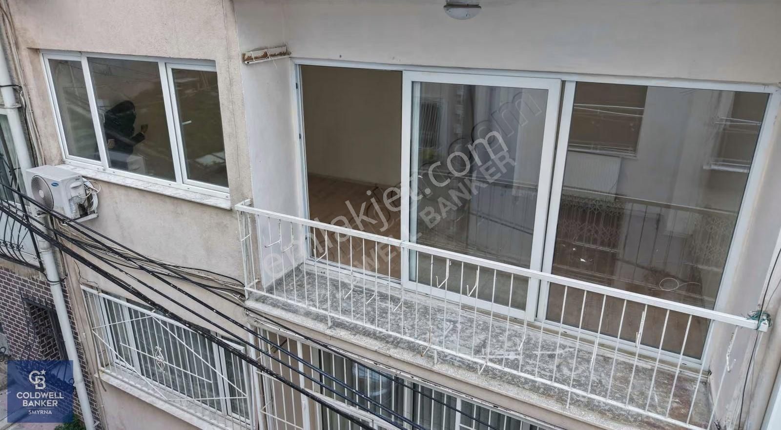 Küçükyalıda Tadilatlı Doğalgazlı 3+1 Daire - Görsel 5