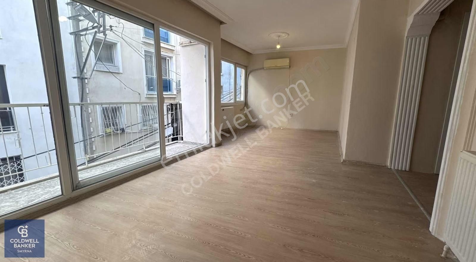 Küçükyalıda Tadilatlı Doğalgazlı 3+1 Daire - Görsel 10