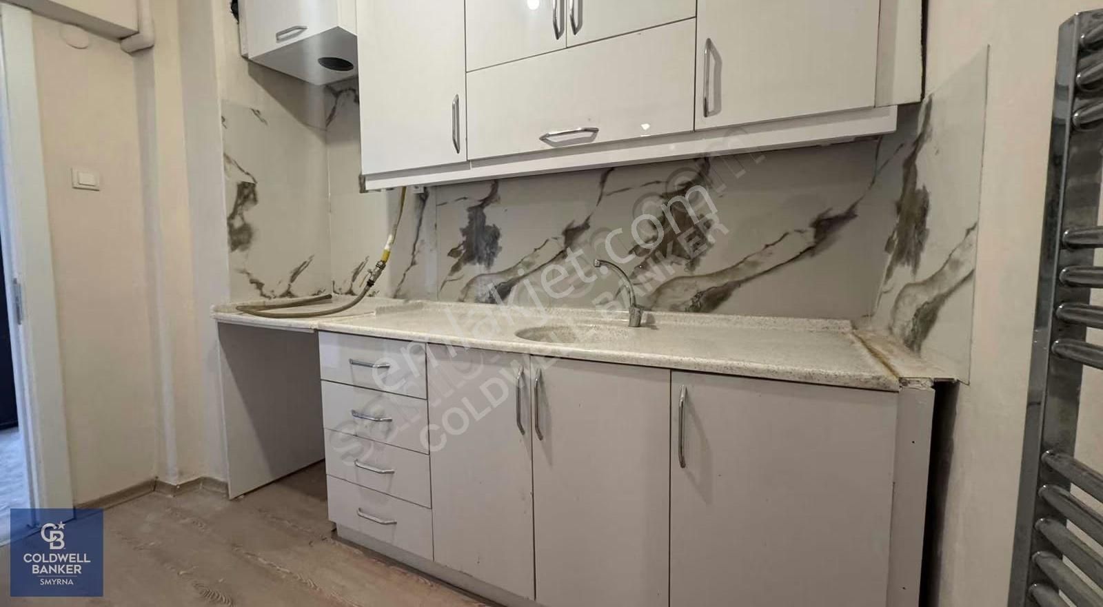 Küçükyalıda Tadilatlı Doğalgazlı 3+1 Daire - Görsel 9