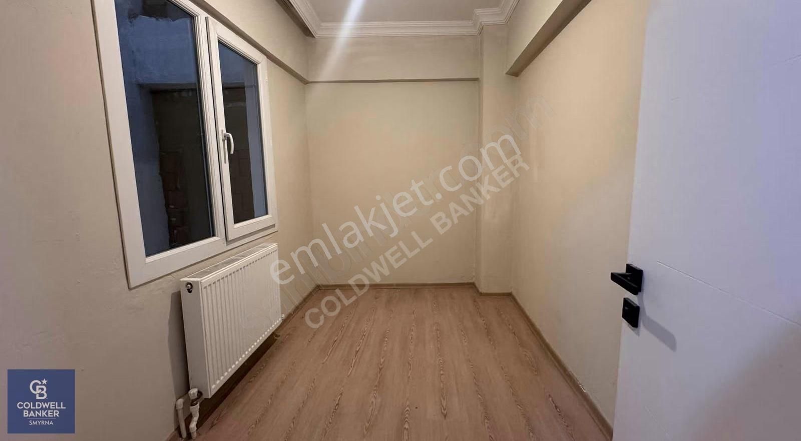 Küçükyalıda Tadilatlı Doğalgazlı 3+1 Daire - Görsel 21