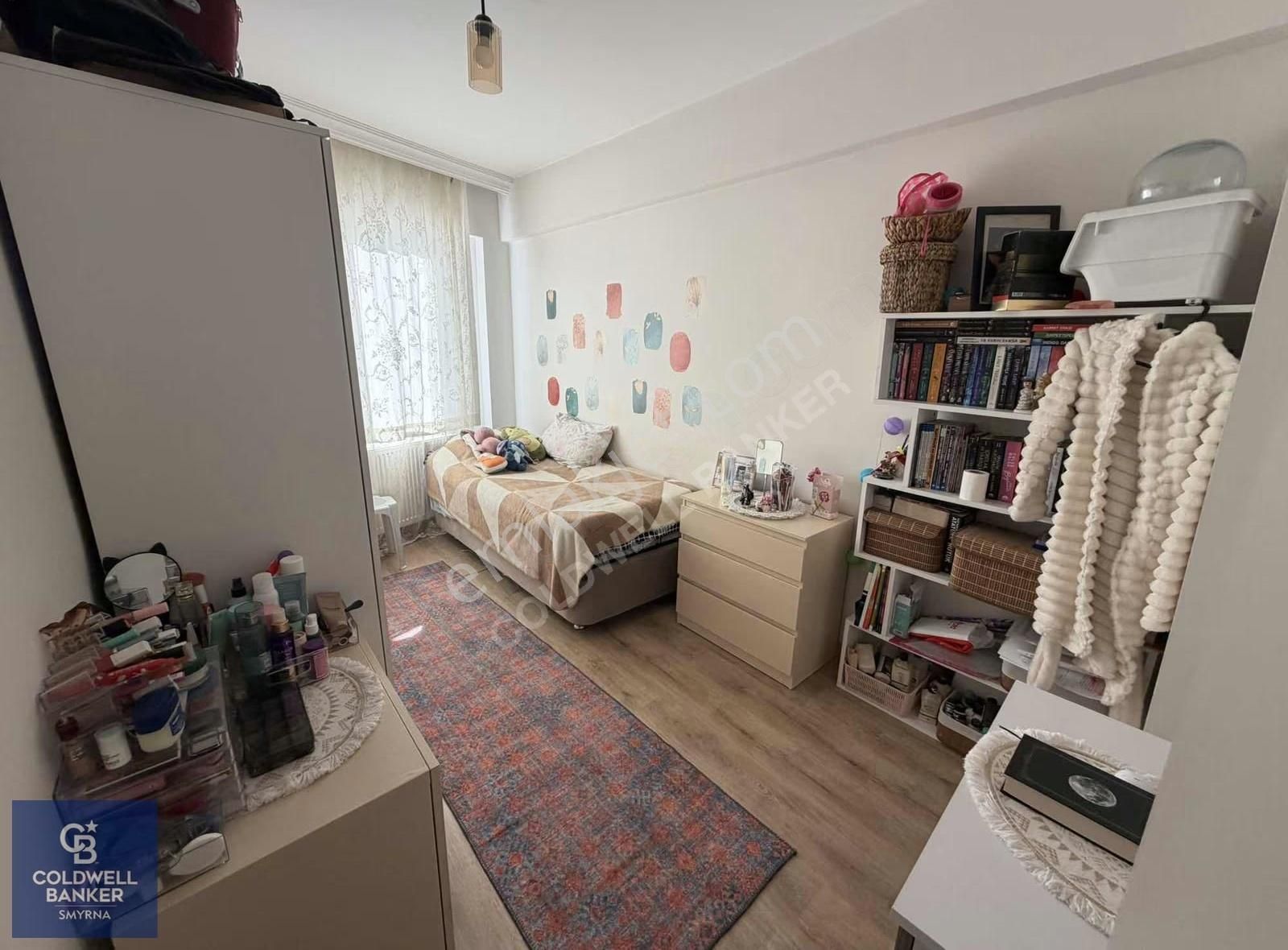 Güzelyalı Parkına 1 Dakika Komple Yenilenmiş Masrafsız 3+1 - Görsel 3