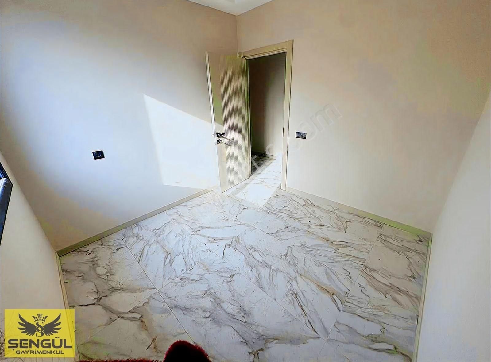 Şengül Gayrimenkul'den Önü Açık 2+1 Arakat Satılık Daire - Görsel 22