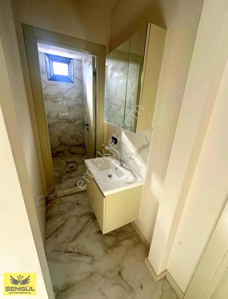 Şengül Gayrimenkul'den Önü Açık 2+1 Arakat Satılık Daire - Görsel 32
