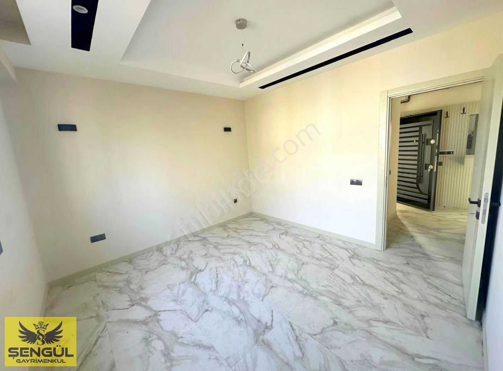 Şengül Gayrimenkul'den Önü Açık 2+1 Arakat Satılık Daire - Görsel 33