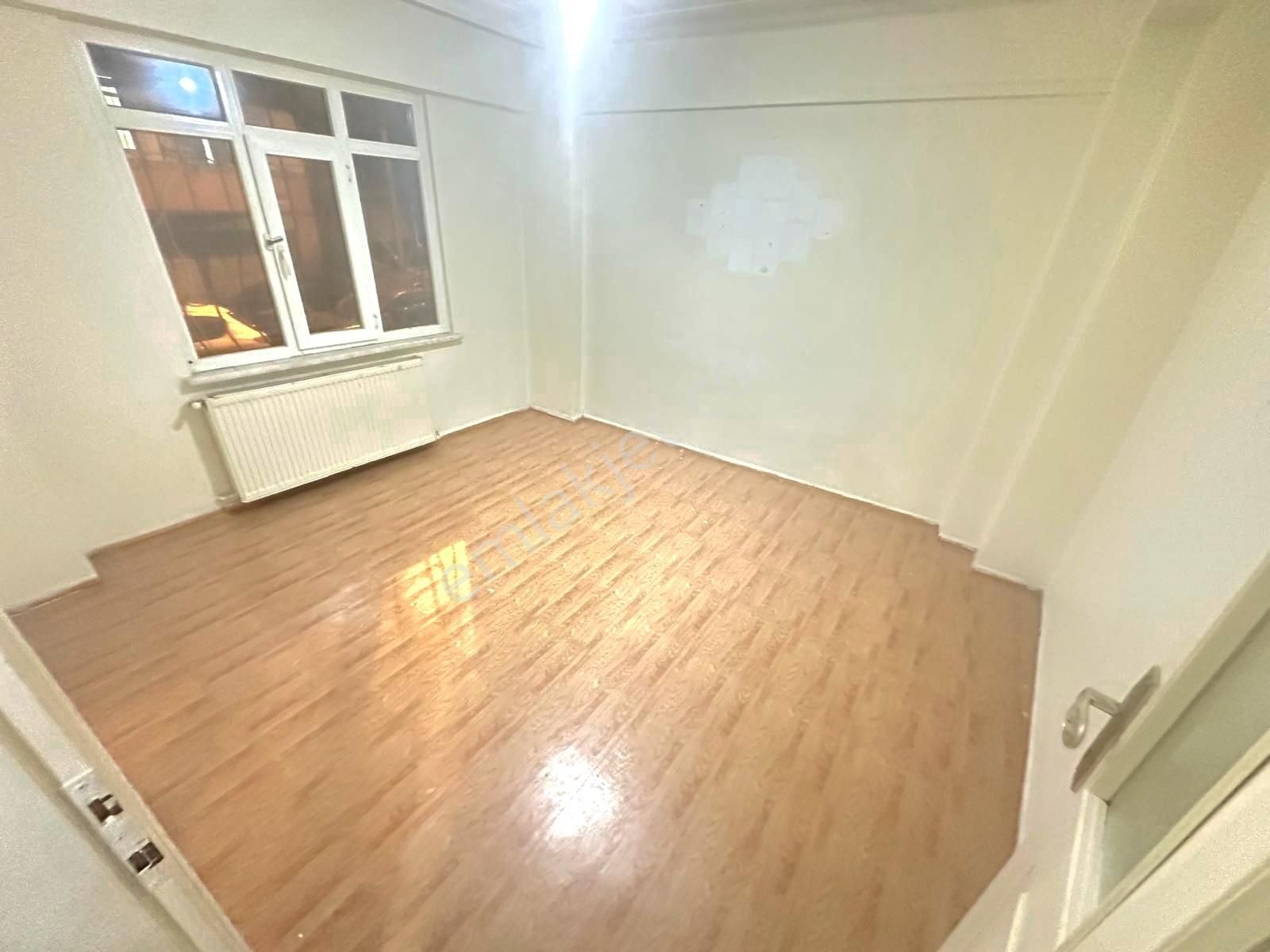 Pusula İnş.tan Esentepe Mah Cadeye Yakın 1+1 75m2 Yuksek Giriş K - Görsel 3