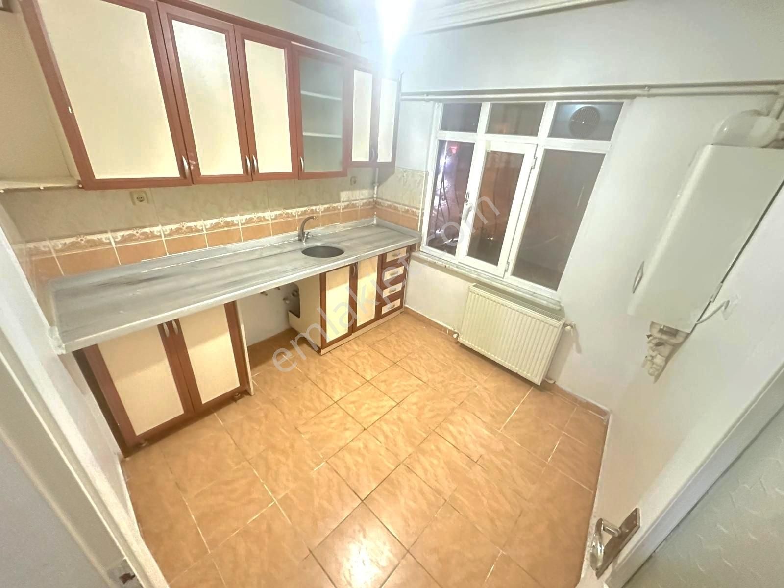 Pusula İnş.tan Esentepe Mah Cadeye Yakın 1+1 75m2 Yuksek Giriş K - Görsel 17