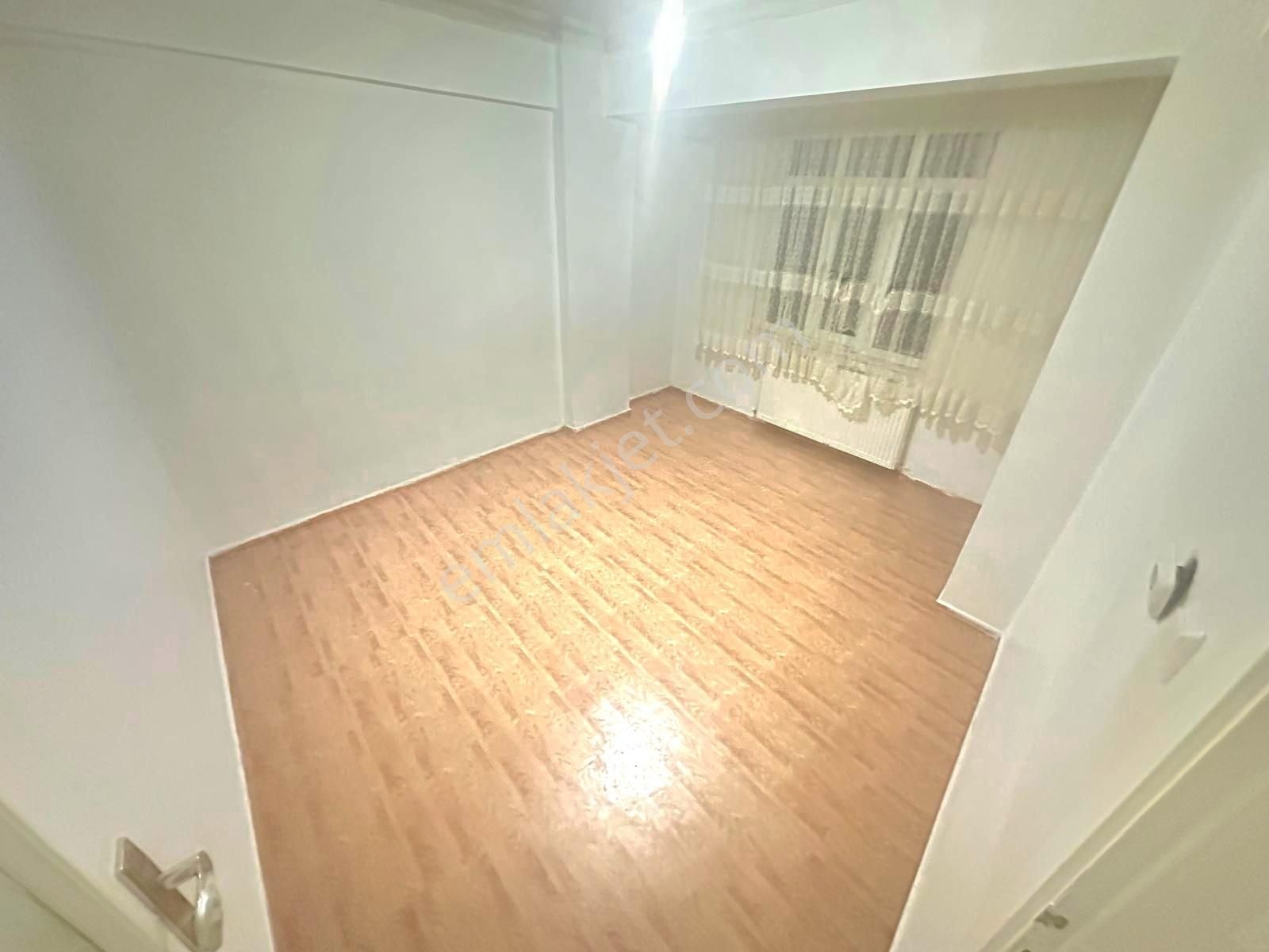 Pusula İnş.tan Esentepe Mah Cadeye Yakın 1+1 75m2 Yuksek Giriş K - Görsel 5