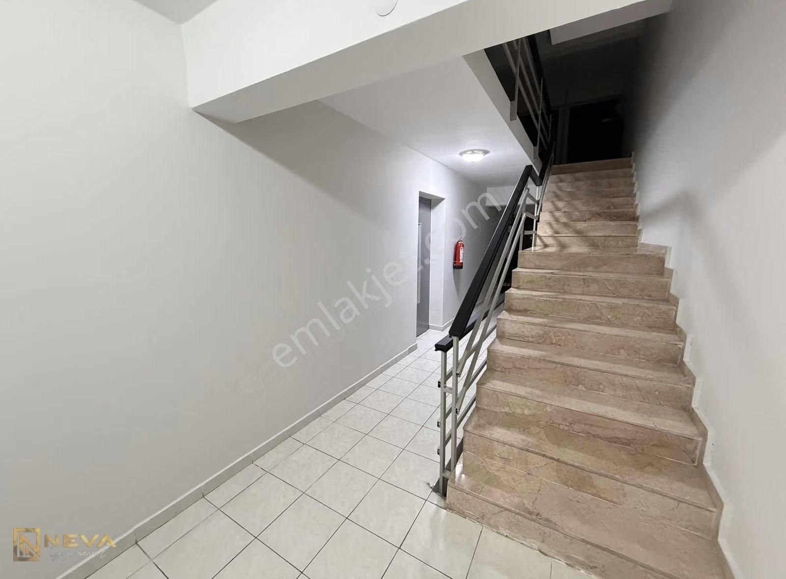 15 Temmuz Camili Mahallesinde Satılık 3+1 135 M2 Arakat Daire. - Görsel 17