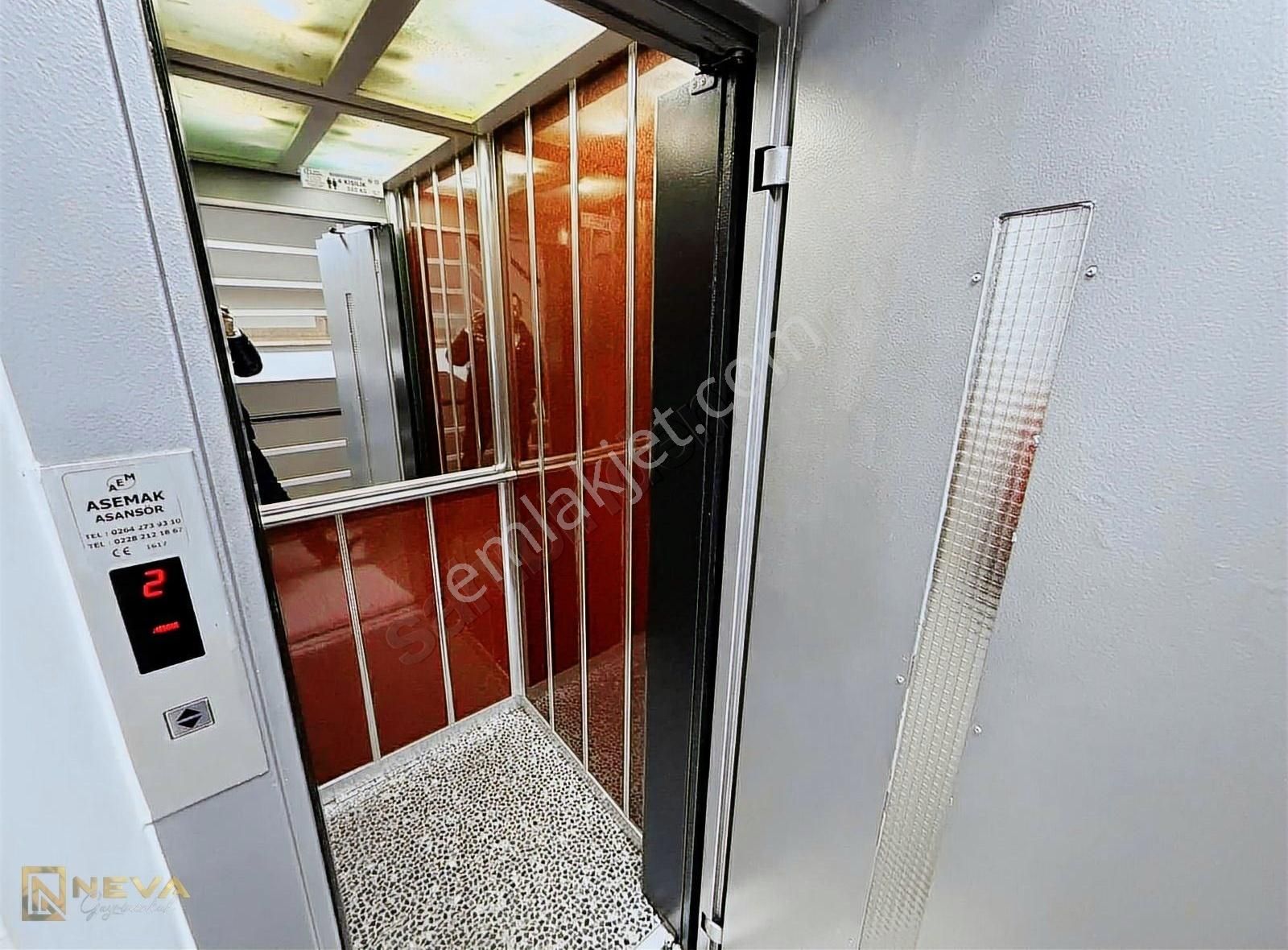 15 Temmuz Camili Mahallesinde Satılık 3+1 135 M2 Arakat Daire. - Görsel 18