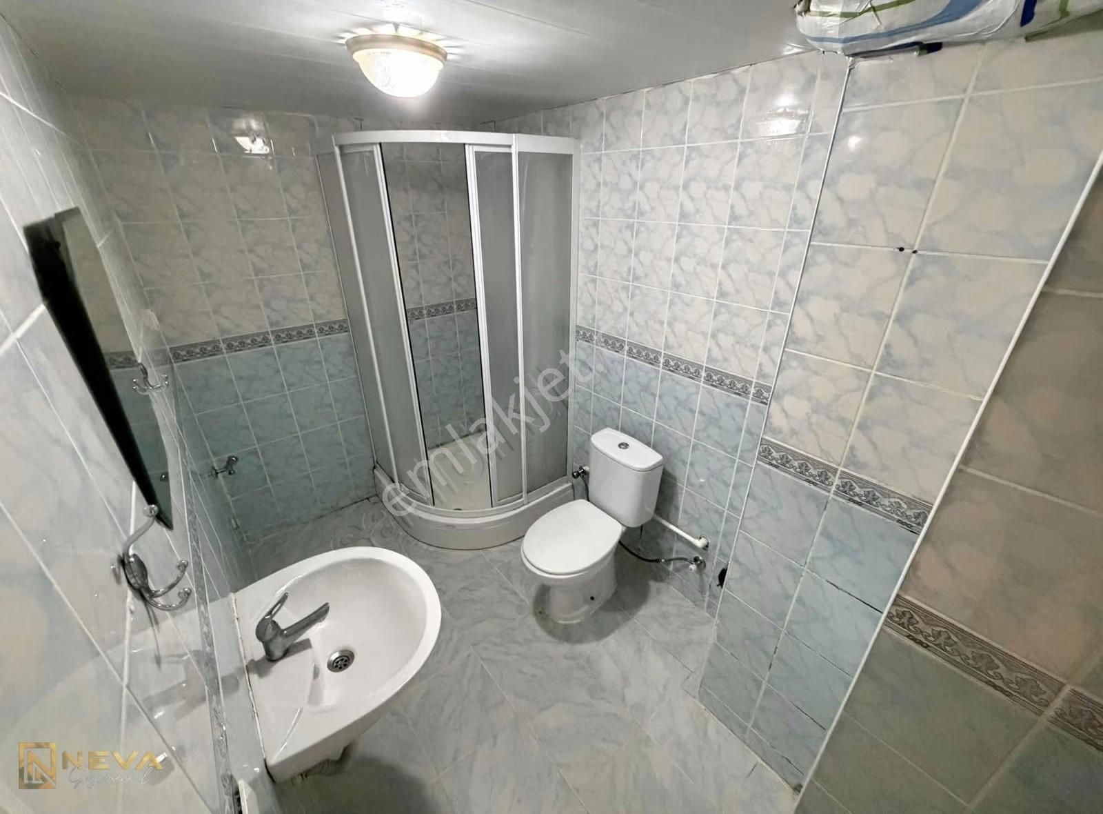15 Temmuz Camili Mahallesinde Satılık 3+1 135 M2 Arakat Daire. - Görsel 25
