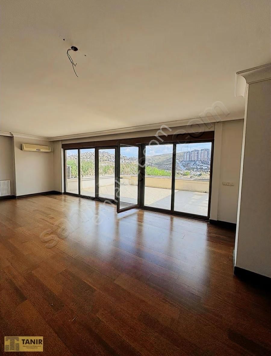 Bahçeşehir Spradon Teras Evler Kiralık 4+1 Boş Ve Temiz Daire - Görsel 16