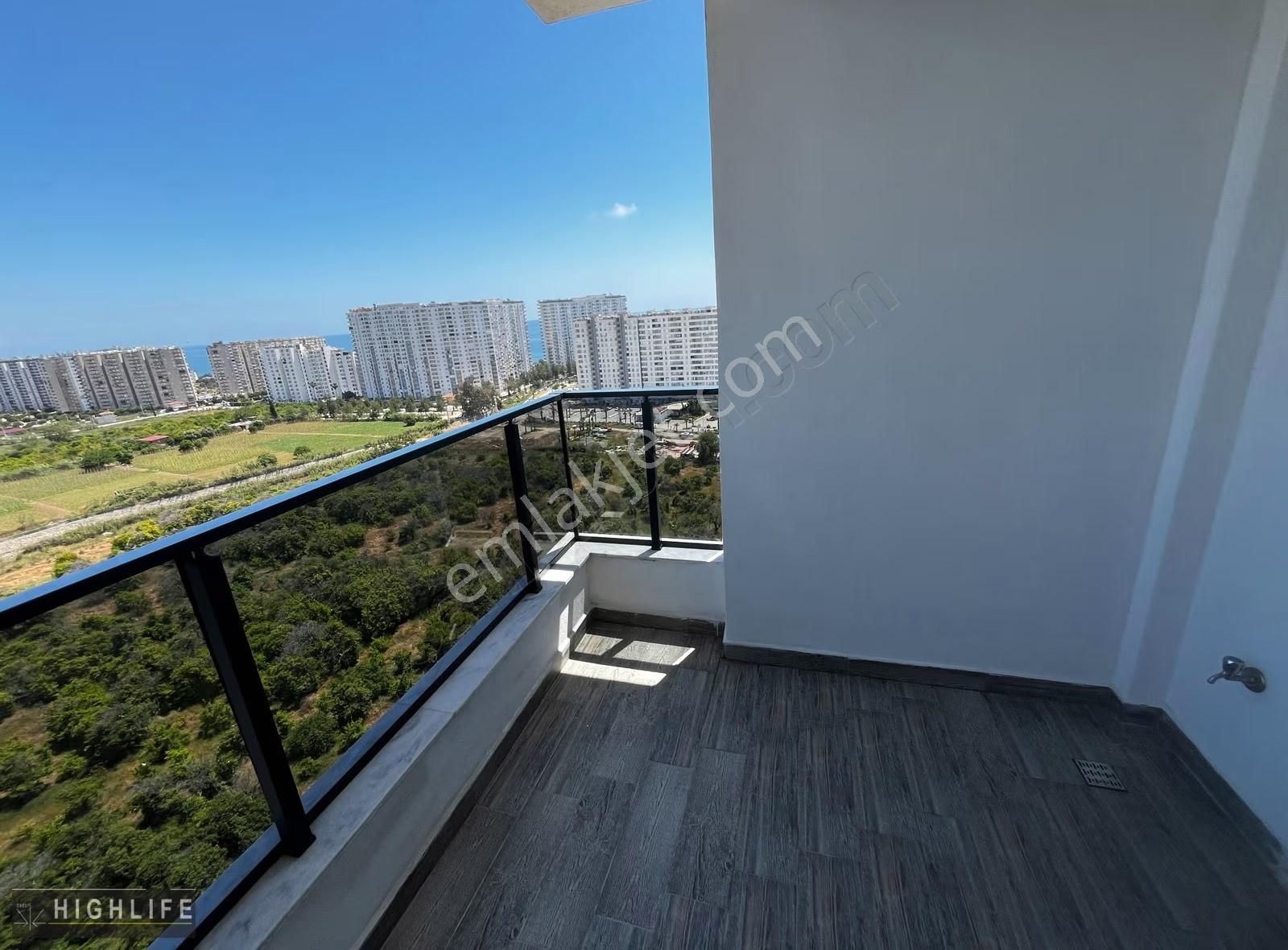 Hıghlıfe'ten Tömük'ta Bağamsız Mutfak 2,5+1 Eşyalı Daire Satılık - Görsel 6