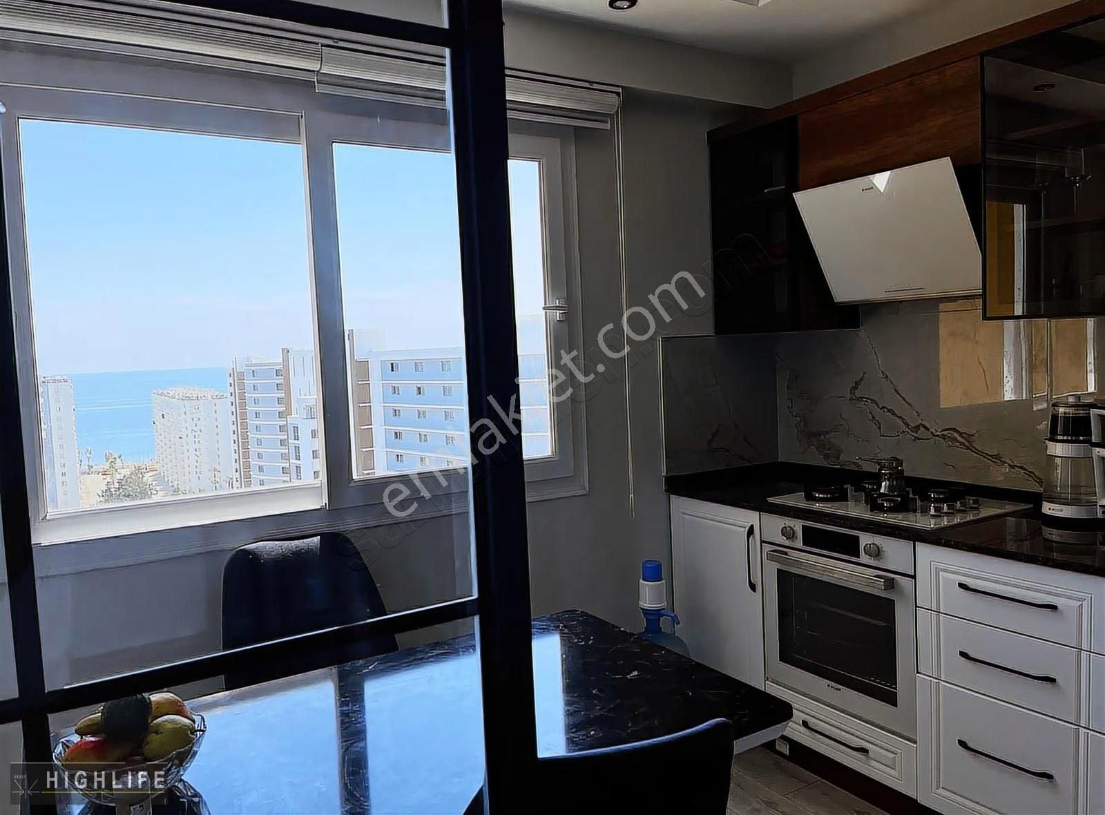 Hıghlıfe'ten Tömük'ta Bağamsız Mutfak 2,5+1 Eşyalı Daire Satılık