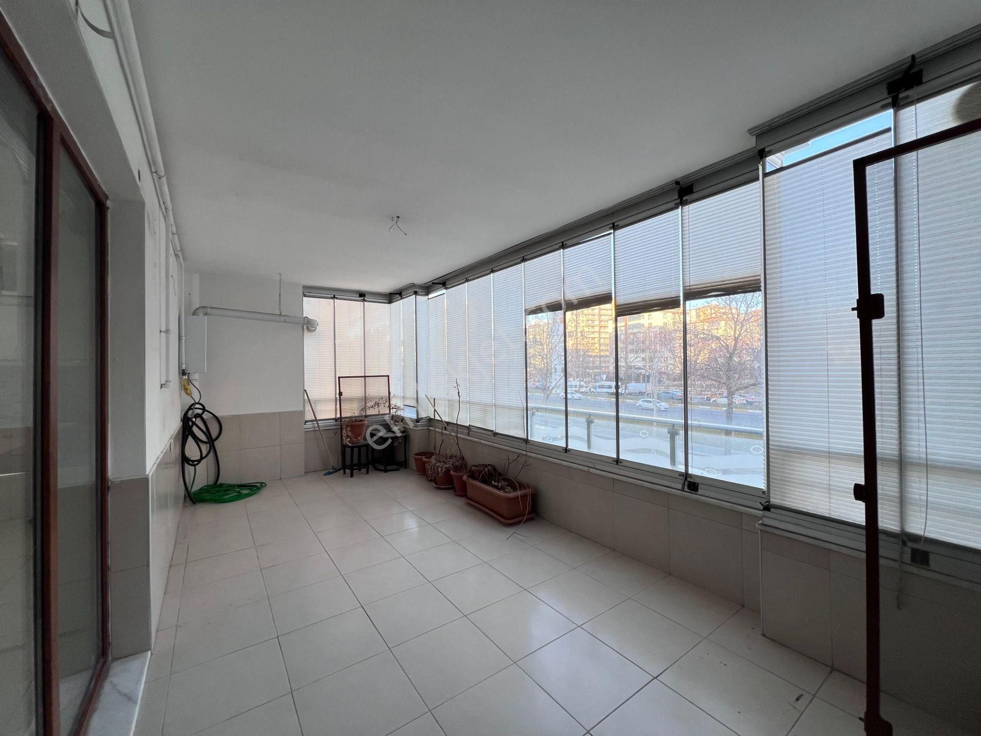 Makro Life Gayimenkul'den 75'te 3+1 Büyüklüğünde Satılık 2+1 Fırsat Daire - Görsel 10