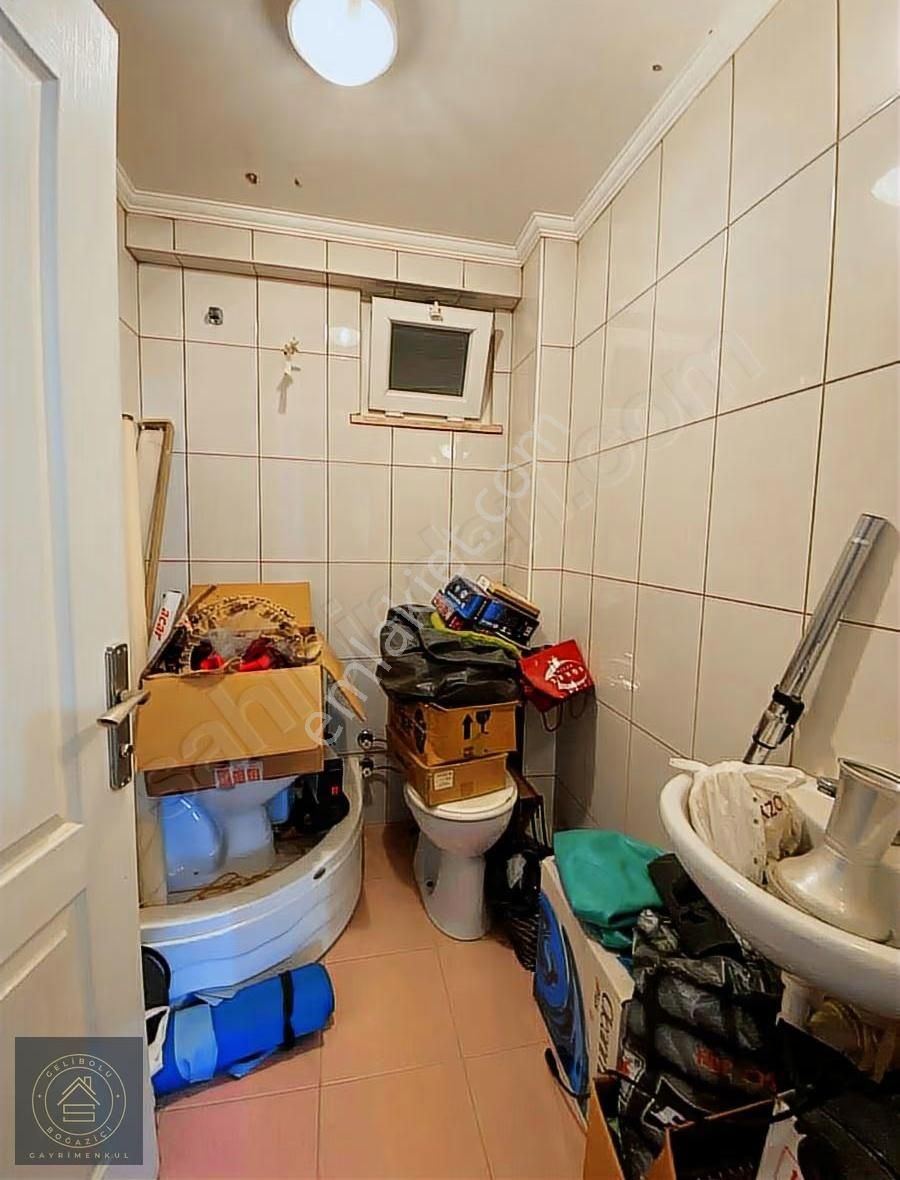 Tuhsavul Caddesinde Deniz Manzaralı 140 M2 3+1 - Görsel 15