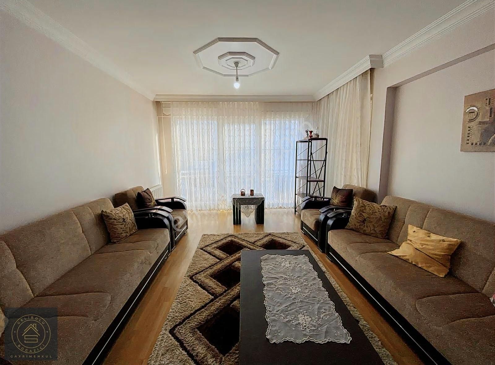 Tuhsavul Caddesinde Deniz Manzaralı 140 M2 3+1 - Görsel 23