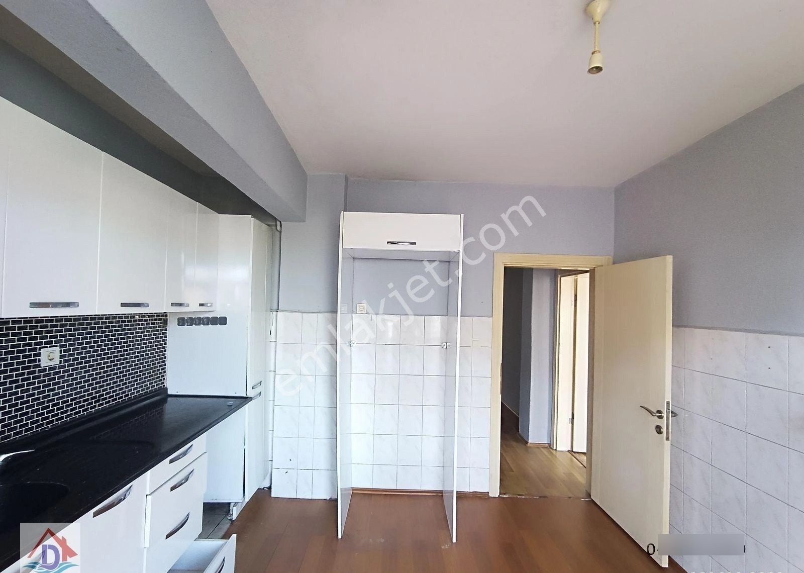 Üsk/yavuztürk Mah/2+1 Arakat Balkonlukiralık Daire - Görsel 13