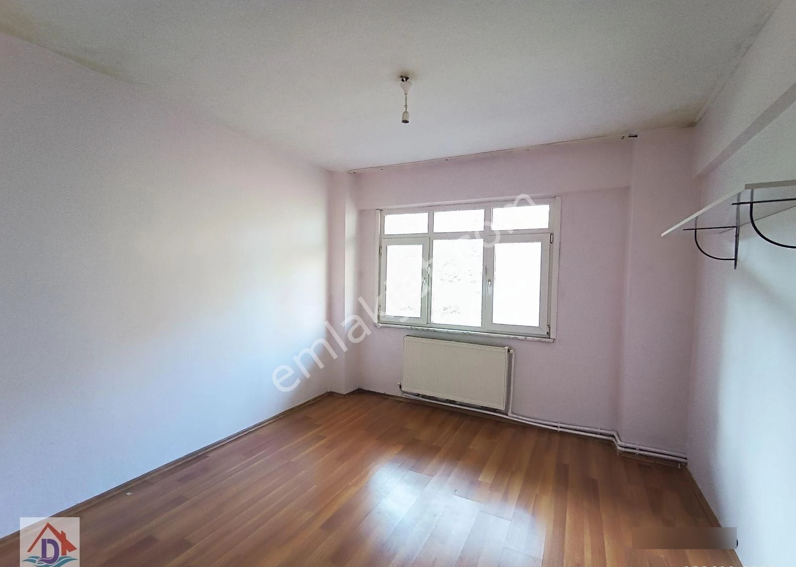 Üsk/yavuztürk Mah/2+1 Arakat Balkonlukiralık Daire - Görsel 12