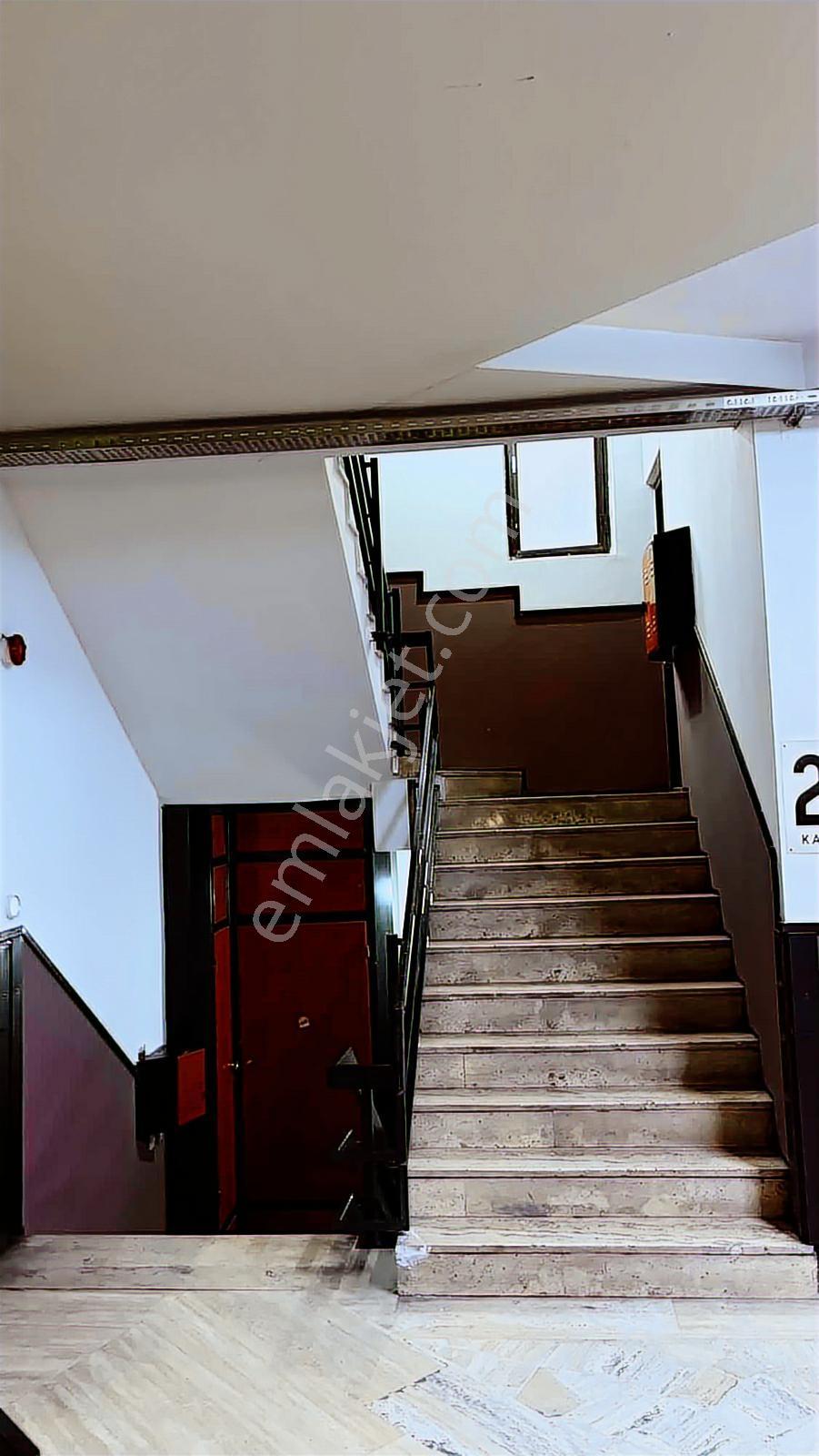Emlakyap Tan Şişli Ünsal Çarşısında Satılık Yatırımlık Dükkan - Görsel 7