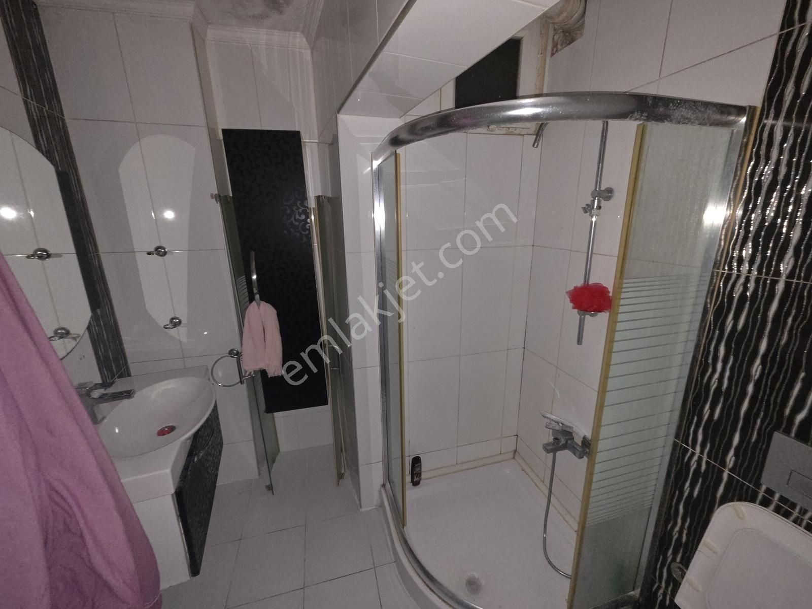Mir'den Çarşı Merkezde 2+1 Arakat Kullanışlı Bakımlı Daire - Görsel 16
