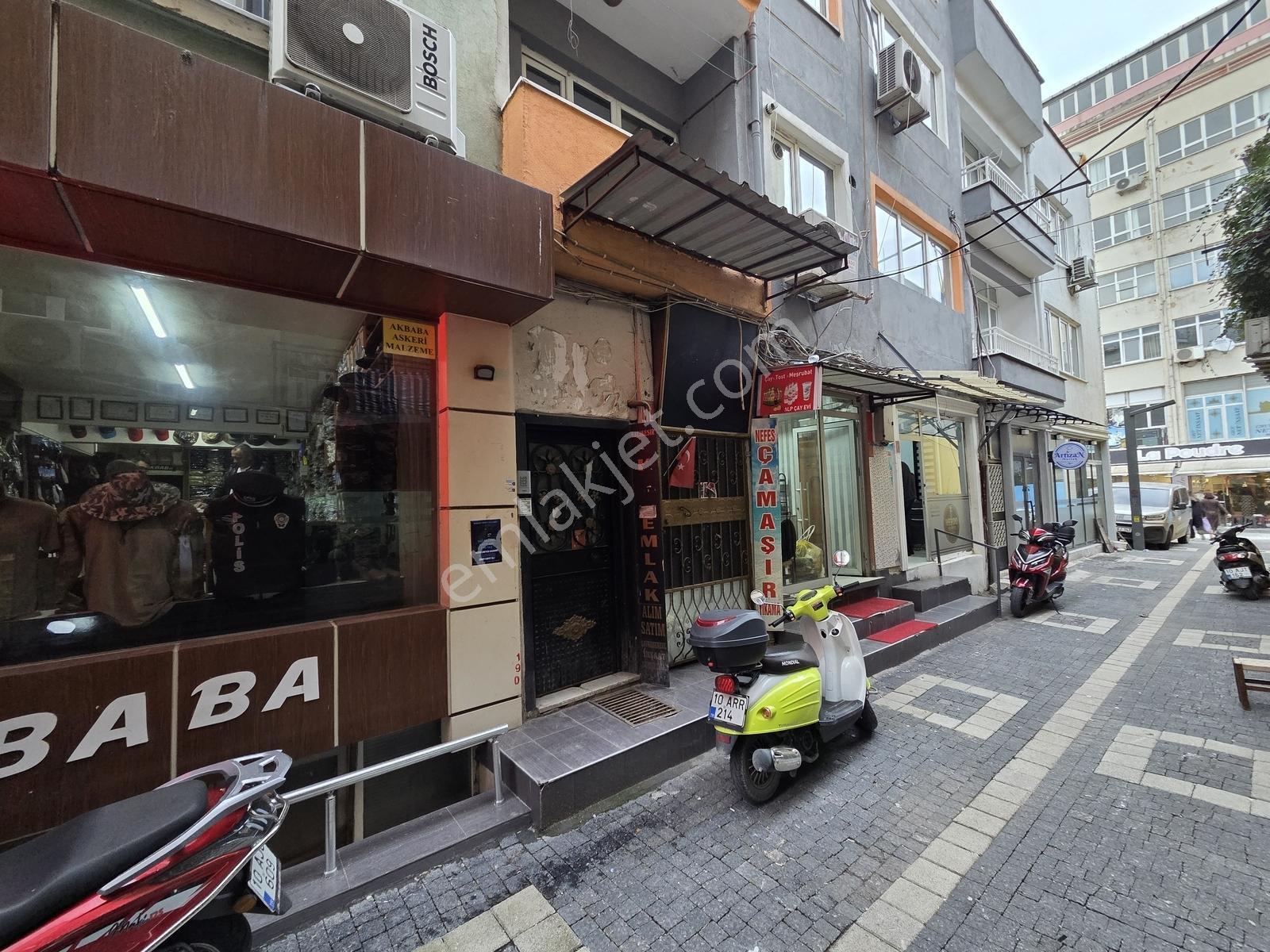 Mir'den Çarşı Merkezde 2+1 Arakat Kullanışlı Bakımlı Daire - Görsel 2