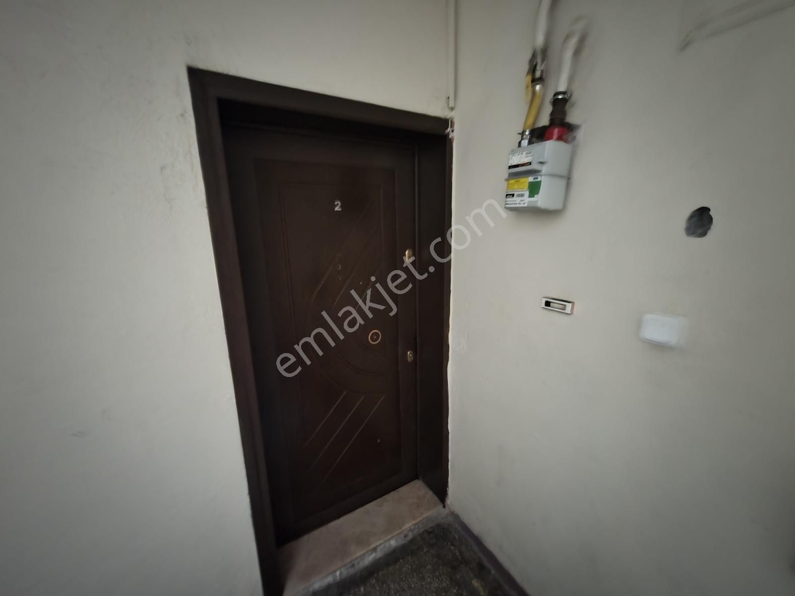 Mir'den Çarşı Merkezde 2+1 Arakat Kullanışlı Bakımlı Daire - Görsel 6