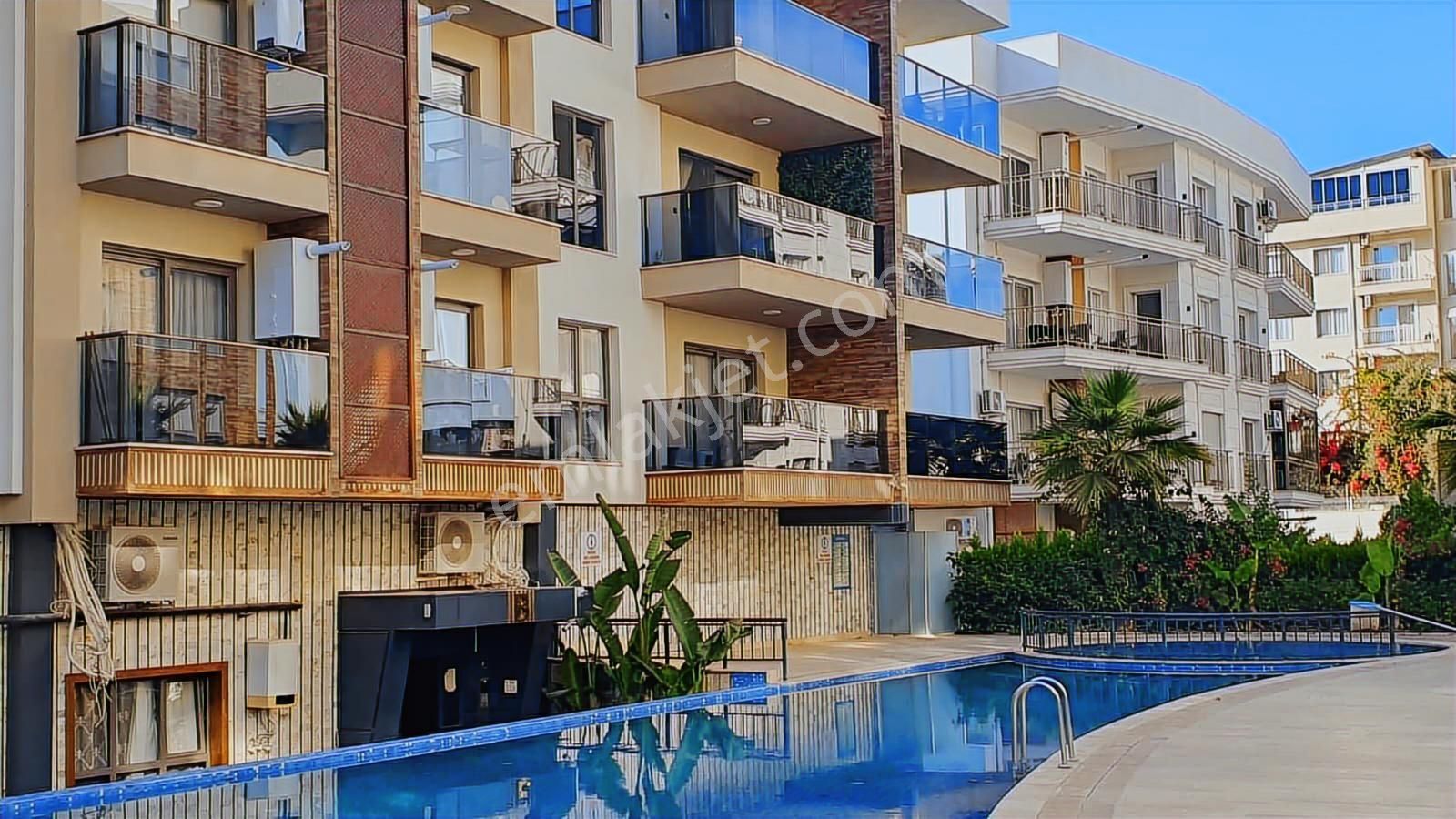 Değirmenderede Eşyalı 2+1 Havuzlu Site, Yerden Isıtmalı, Lüks - Görsel 8