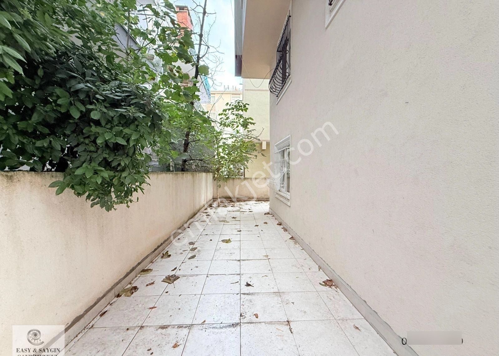 Gümüşpala Rafet Baba Sokakda Metrobüse 3 Dk Boş Satılık 2+1 Bahçe Katı - Görsel 11