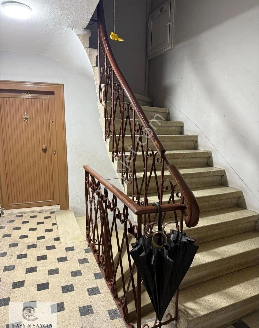 Cihangir Çukurcuma Da Kiralık 2+1 Balkonlu Daire Boş ***aydınlık - Görsel 16