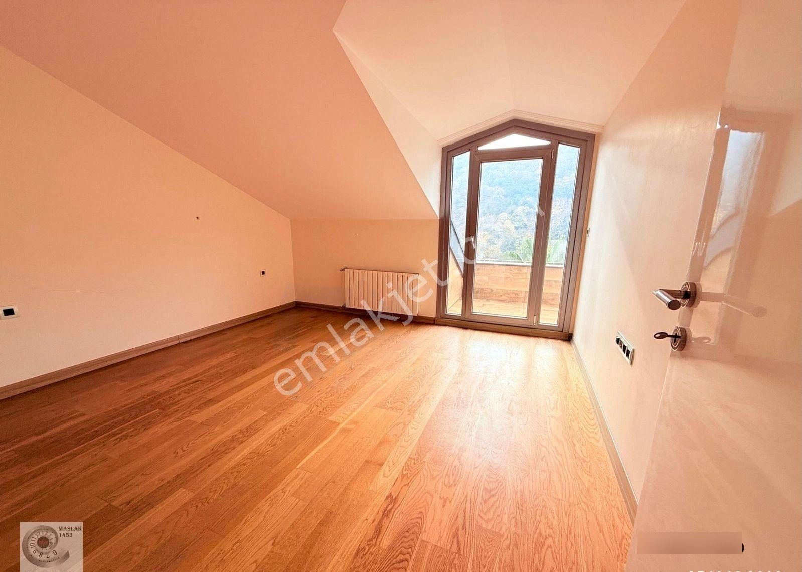 Erguvan Konaklarında 4+1 Satılık Çift Teraslı Havuzlu Villa - Görsel 30