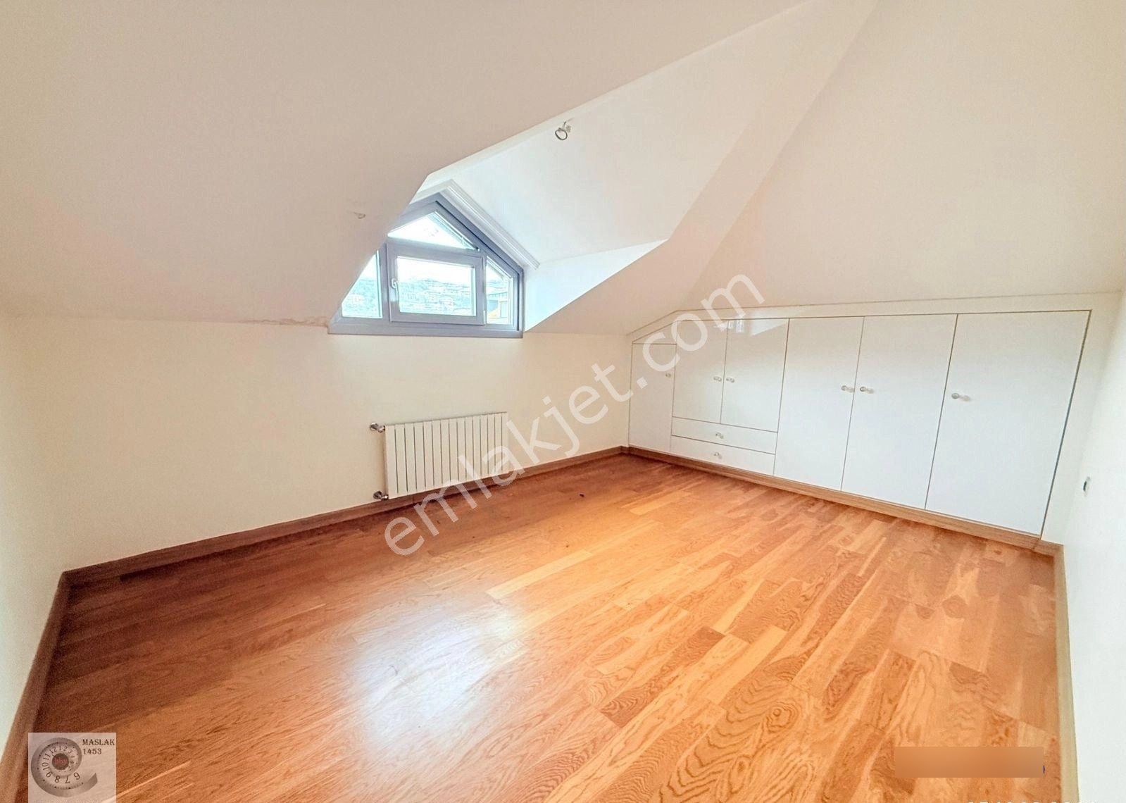 Erguvan Konaklarında 4+1 Satılık Çift Teraslı Havuzlu Villa - Görsel 31